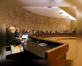 Pleno do TJ vota para manter juiz Braga Neto afastado, mas julgamento é suspenso