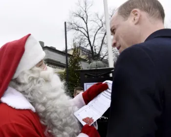 Príncipe George pede carro de polícia em carta ao Papai Noel