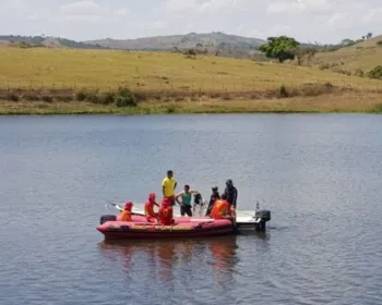Equipes encerram 1º dia de buscas por carro de agropecuarista em barragem de PE