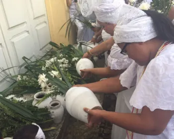 Lavagem do Senhor do Bonfim reúne religiosos de matriz africana em Maceió 