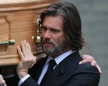 Ator americano Jim Carrey não será julgado pela morte da namorada