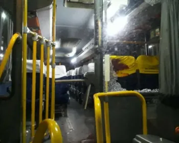 Assalto a ônibus deixa um morto e três feridos em São Miguel dos Campos