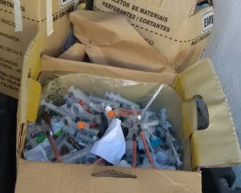 Lixo hospitalar é depositado em local impróprio em Santa Luzia do Norte