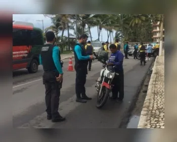Operação na orla de Maceió termina com 13 motocicletas recolhidas