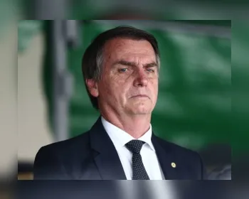 Bolsonaro troca médico cirúrgico por ter criticado a atuação do governo