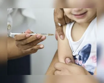 No país, 80% das crianças já foram imunizadas contra sarampo e pólio 