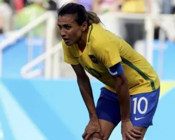 Entre sonhos realizados, Marta lamenta desvalorização do futebol feminino