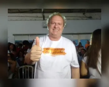 Mauro Carlesse é reeleito governador do Tocantins com 93% das urnas apuradas