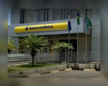 Bandidos arrombam cofre do Banco do Brasil do Tabuleiro do Martins