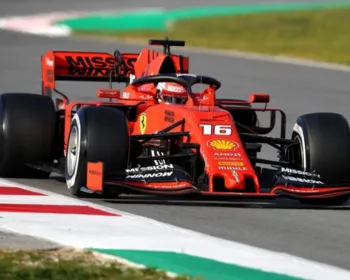 Leclerc domina o segundo dia de testes e mantém Ferrari no topo em Barcelona