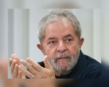 Lula pede ao STJ para cumprir pena em regime aberto