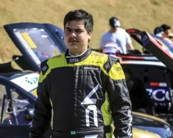 Piloto da Stock Car morre em acidente na rodovia Anhanguera, em São Paulo