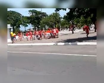 VÍDEOS: Tarde de clássico é marcada por confrontos entre torcedores em Maceió