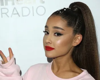 Ariana Grande pede proteção por medo de fã obcecado que tentou invadir sua casa
