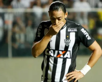 Ricardo Oliveira obtém liminar de quebra contratual no Atlético-MG