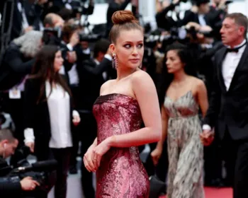 Marian Ruy Barbosa brilha novamente em tapete vermelho em Cannes