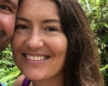 Instrutora de ioga é encontrada viva após 2 semanas perdida em floresta