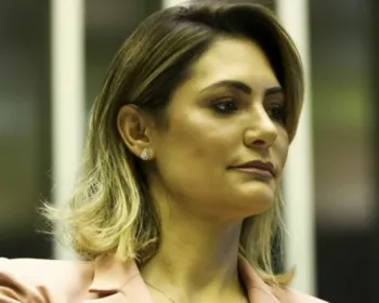 Avó de Michelle Bolsonaro é internada em estado grave com suspeita de Covid