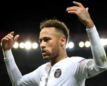 Empresa retira Neymar da capa do jogo FIFA 20 e dará espaço a outro atleta