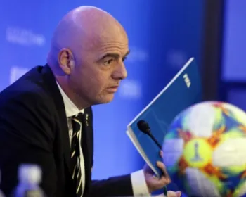 Fifa estuda mudança de sede da Copa do Mundo de 2022, diz site