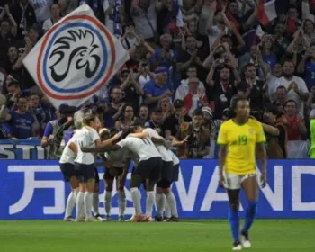 Brasil perde para França na prorrogação e é eliminado da Copa do Mundo Feminina