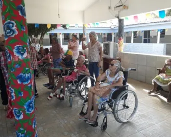 Lar Francisco de Assis pede doações de suplementos para idosos