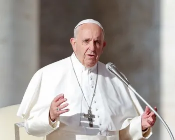 Papa pede reconciliação perante divisões que ameacem a paz