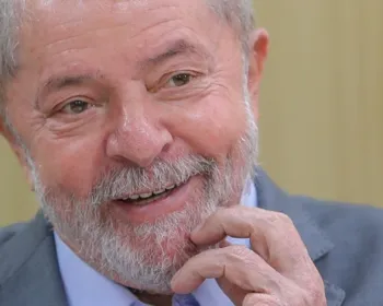 Memes sobre a liberdade de Lula dominam a web nesta sexta-feira