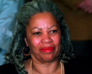 Morre Toni Morrison, primeira negra a ganhar o Prêmio Nobel, aos 88