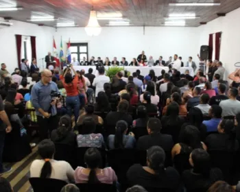 Audiência Pública debate soluções para alunos lesados no 'golpe do diploma'