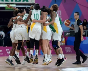 Brasil bate EUA no basquete feminino e conquista ouro