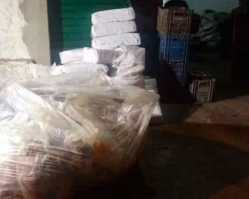 Polícia apreende 20 mil quilos de fumo falsificado em Arapiraca