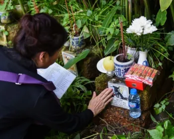 Cemitério de Hanói, no Vietnã, faz homenagem a almas de pets falecidos