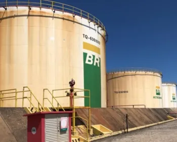 Terminal de combustíveis do Porto de Maceió é reaberto após assinatura de TAC