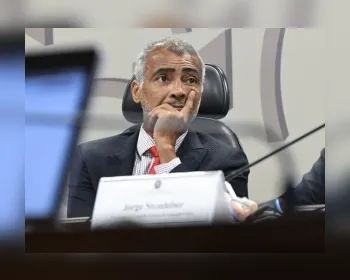 Justiça manda Romário pagar R$ 385 mil em aluguéis atrasados de casa no DF