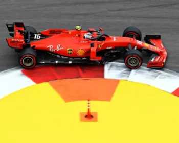 Leclerc lidera dobradinha da Ferrari no último treino para o GP da Rússia de F1