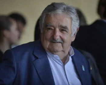 Ex-presidente Pepe Mujica é eleito senador no Uruguai
