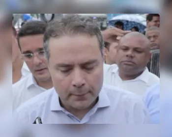 Renan Filho homenageia vice-governador Luciano Barbosa em meio a investigações