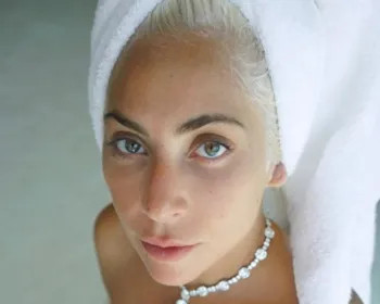 Lady Gaga quase foi a fast-food usando colar de US$ 30 milhões depois do Oscar