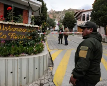 Bolívia diz que impediu acesso de diplomatas espanhóis à embaixada do México