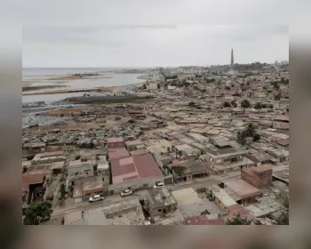 Chuvas em Luanda, na Angola, deixam 250 famílias desalojadas