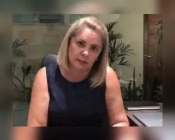 Ministério Público do Rio quer ouvir ex-mulher de Bolsonaro