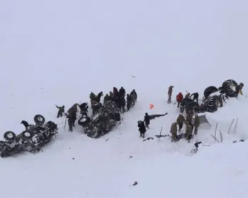 Avalanche deixa mais de 20 mortos na Turquia
