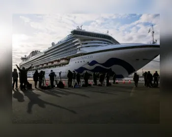 Japão confirma mais 44 novos casos do coronavírus em navio 