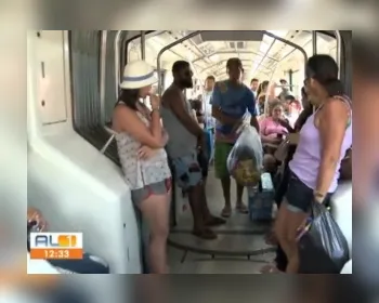 CBTU fiscaliza comércio de ambulantes dentro de trens em Alagoas