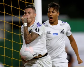 Santos vira no segundo tempo e vence na estreia na Libertadores
