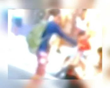 Polícia analisa vídeos para identificar responsáveis por linchamento na Pajuçara