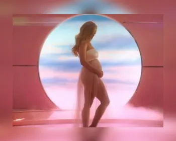 Katy Perry e Orlando Bloom revelam sexo do bebê
