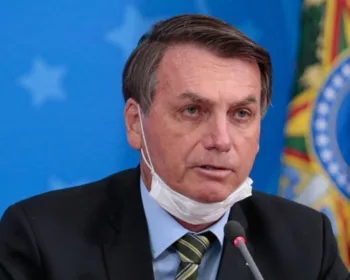 Fronteiras com países vizinhos terão restrições, diz Bolsonaro