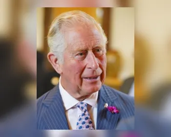 Príncipe Charles, de 71 anos, está infectado com o coronavírus